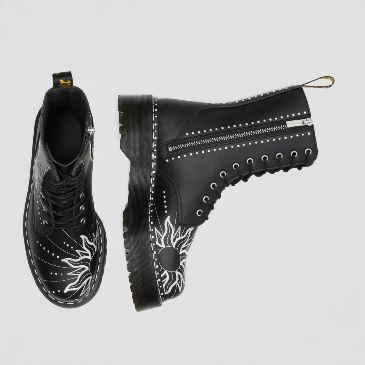 Bota Lunar