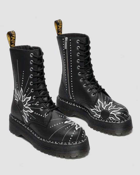 Bota Lunar